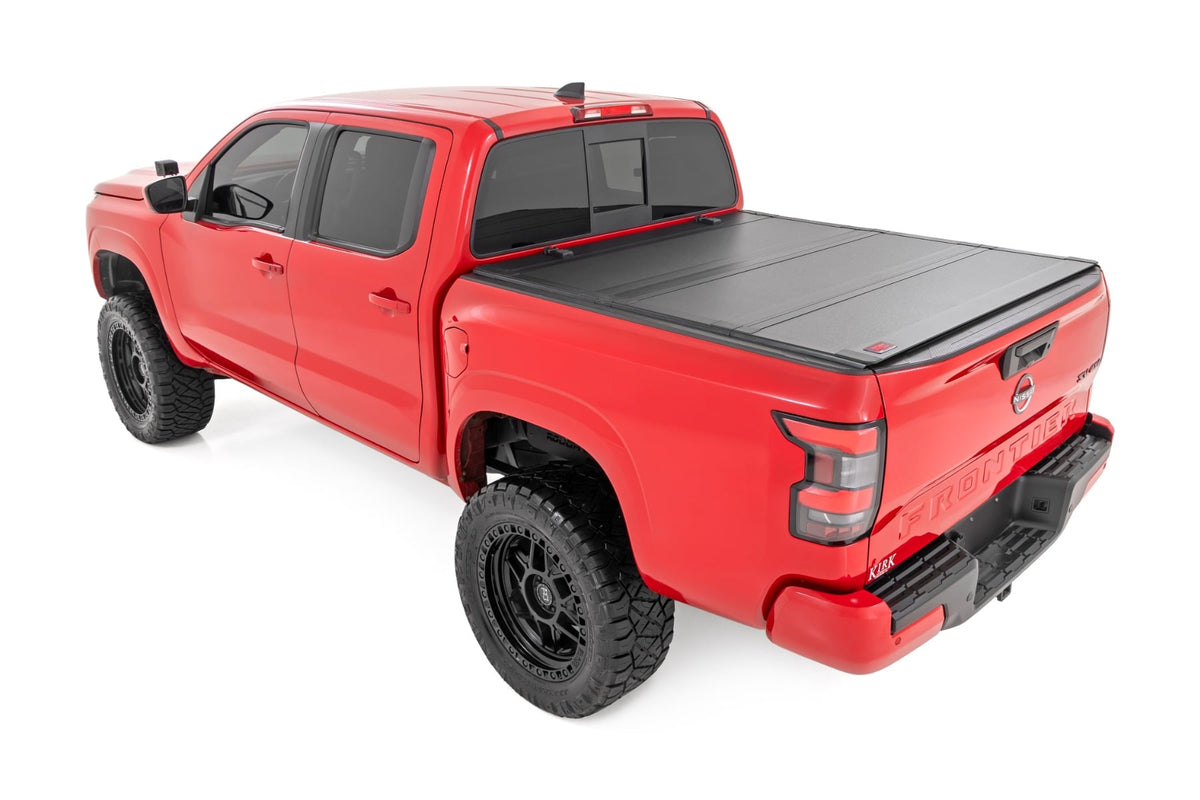Hard Tri-Fold Flip Up Bed Cover | 5' Bed | Nissan Frontier 2WD/4WD (22-26) - Bed Covers (Image 4 of 6)