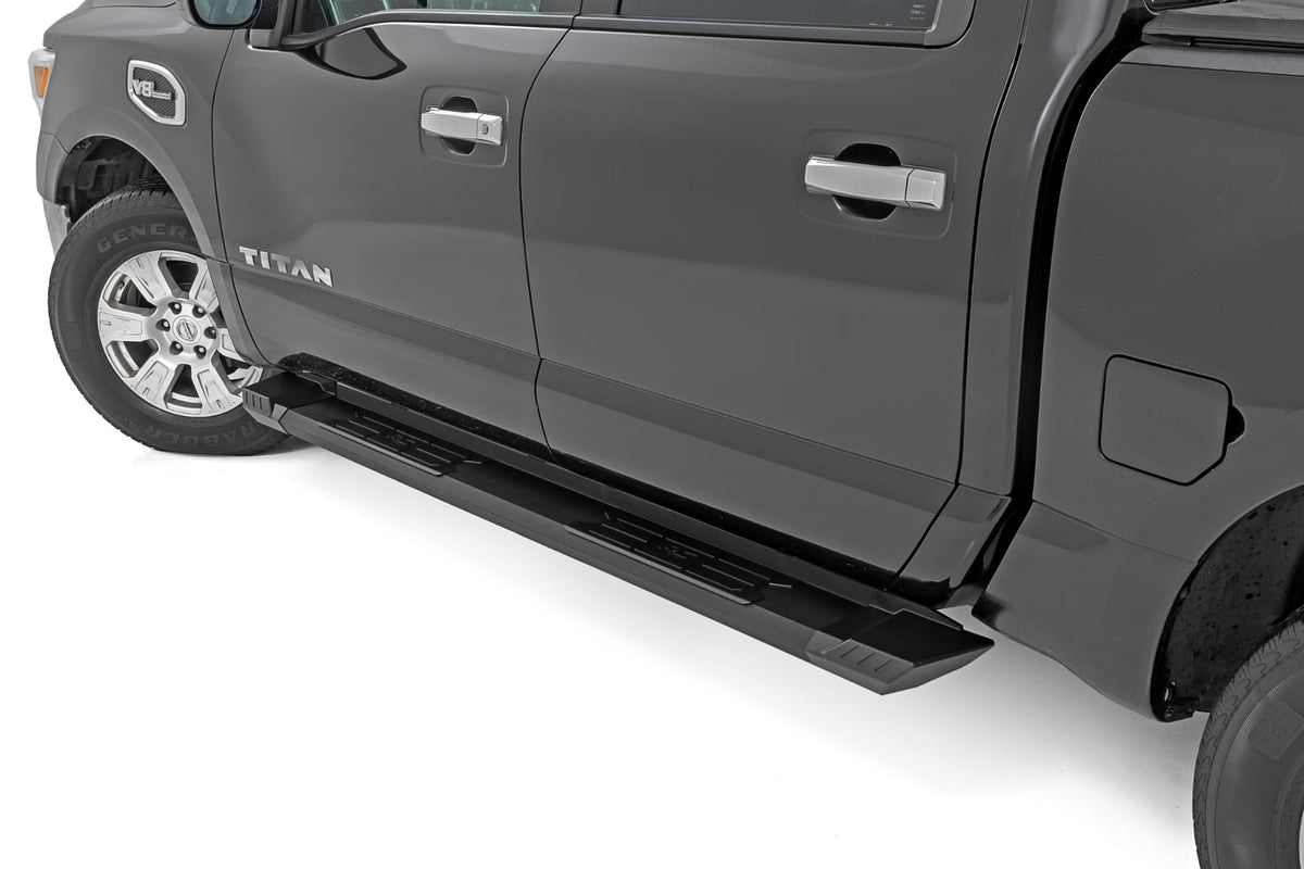 HD2 Aluminum Running Boards | Crew Cab | Nissan Titan 2WD/4WD (2004-2024) - Steps & Runningboard (Image 2 of 6)