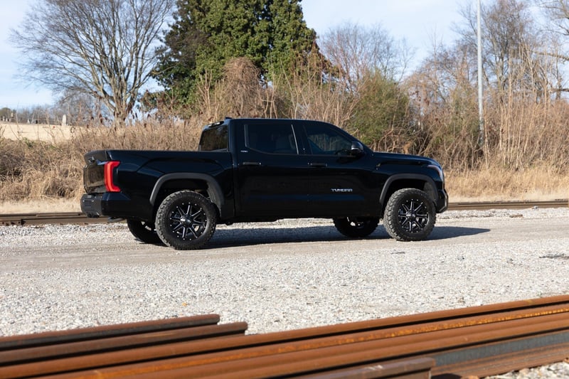 RC N3 Leveling Struts | 2 Inch | Loaded Strut | Toyota Tundra 4WD (2022-2026) (manufacturer page)