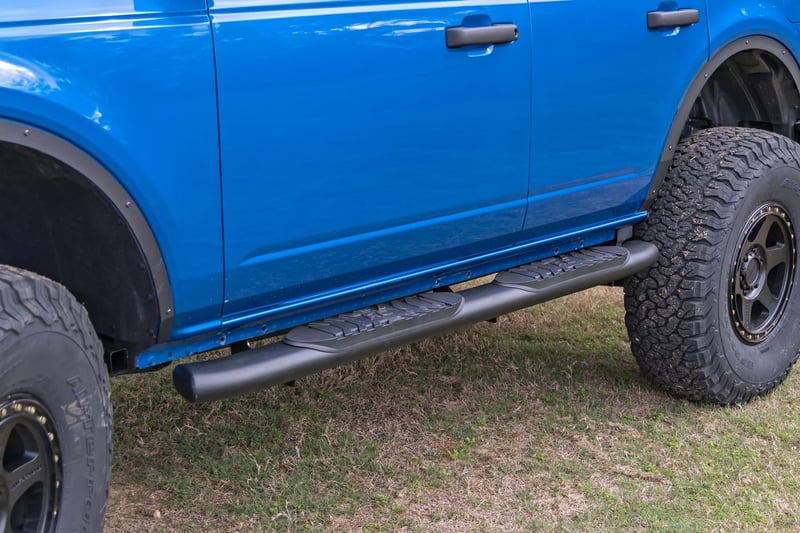 RC Oval Nerf Step | 4-Door | Black | Ford Bronco 4WD (2021-2026) (manufacturer page)