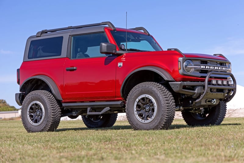 RC SRX2 Adjustable Aluminum Step | Ford Bronco (2 Door) 4WD (2021-2026) (manufacturer page)