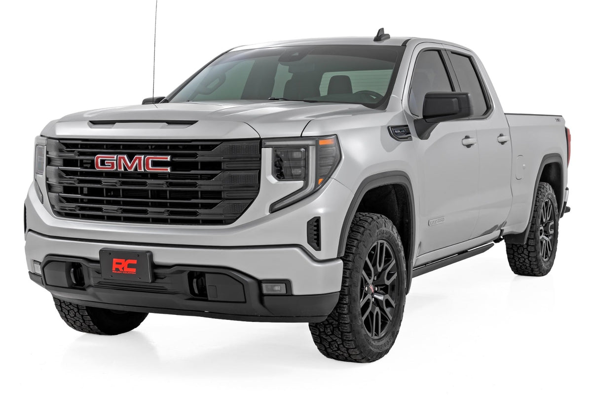 Power Running Boards | Double Cab | Chevy/GMC 1500/2500HD/3500HD (19-26) - Steps & Runningboard (Image 4 of 6)