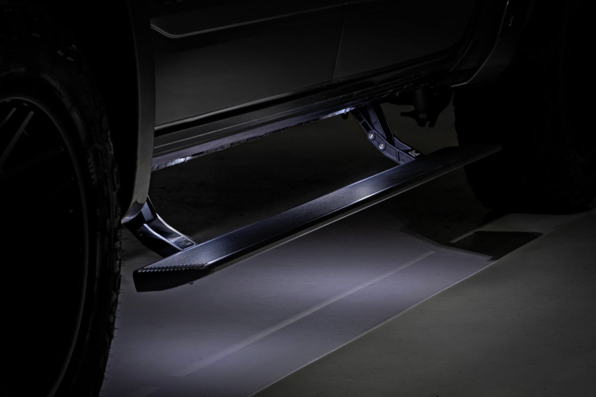 Power Running Boards | HT-Series | Crew Cab | Ford F-150/Lightning/F-250/F-350/Raptor (15-26) - Steps & Runningboard (Image 5 of 6)