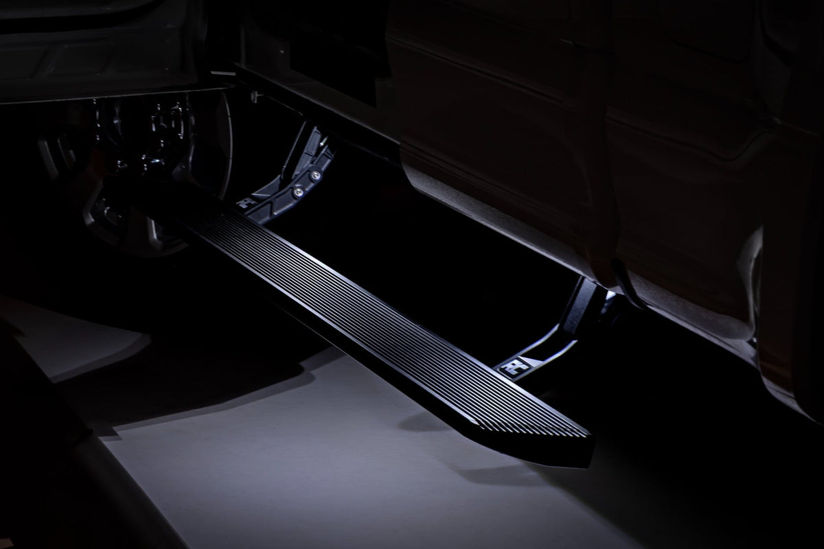 Power Running Boards | HT-Series | Super Cab | Ford F-150/Lightning/F-250/F-350/Raptor (15-26) - Steps & Runningboard (Image 3 of 6)