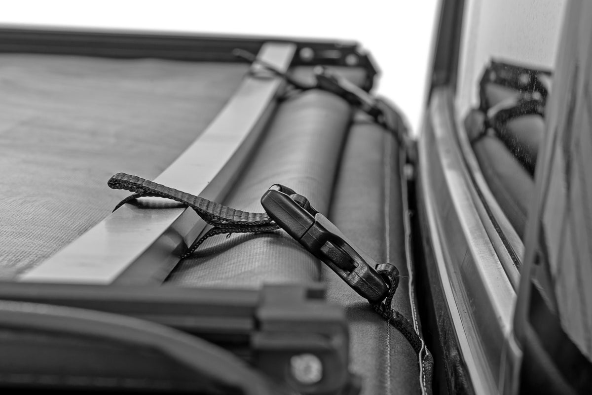 Rough Country 41419660A Soft Tri-Fold Bed Cover | With & W/O OE Rails | 6'7" Bed | Toyota Tundra (22-26) - Studio View 5