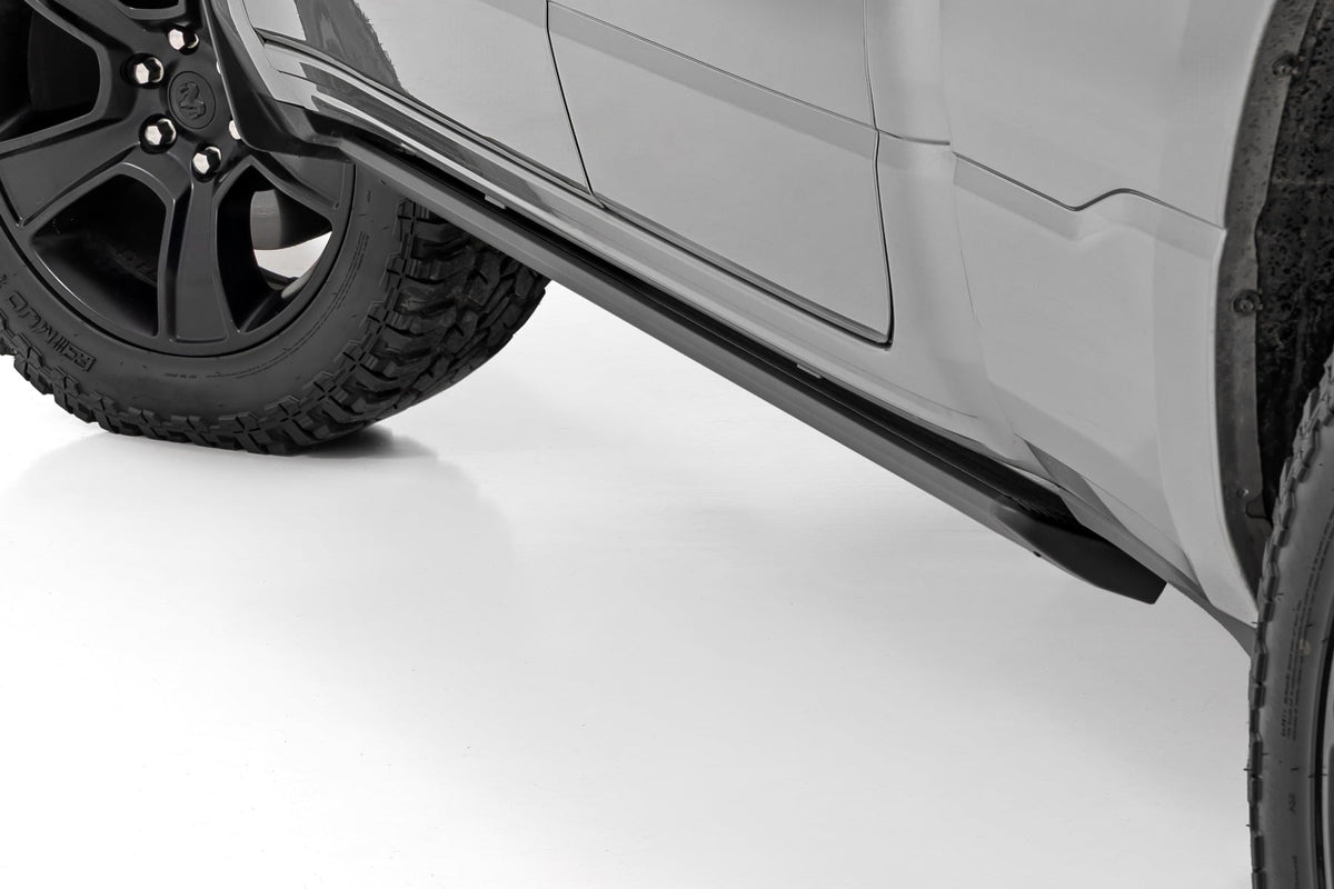 Rough Country ESR61925 Power Running Boards | HT-Series | Quad Cab | Ram 1500 (19-26)/1500 TRX (21-24) - Studio View 2