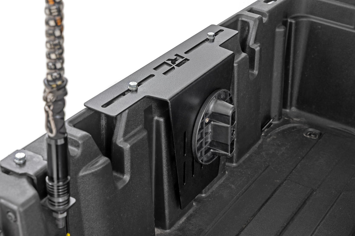Rough Country 99090 10L Fluid Container Bed Side Mount | Multiple Makes & Models (Polaris/Can-Am/CFMOTO) - Image 3