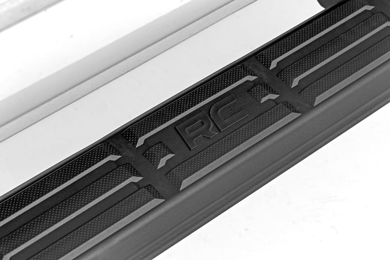 RC TR2 Running Boards | Chevy/GMC 1500/2500HD/3500HD (07-19 & Classic) (manufacturer page)