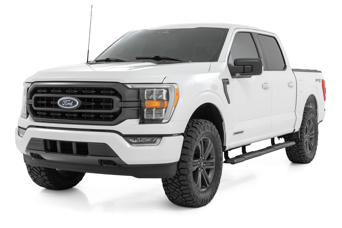 TR2 Running Boards | Ford F-150/Lightning/F-250/F-350/Raptor  (2015-2026) - Steps & Runningboard (Image 2 of 6)