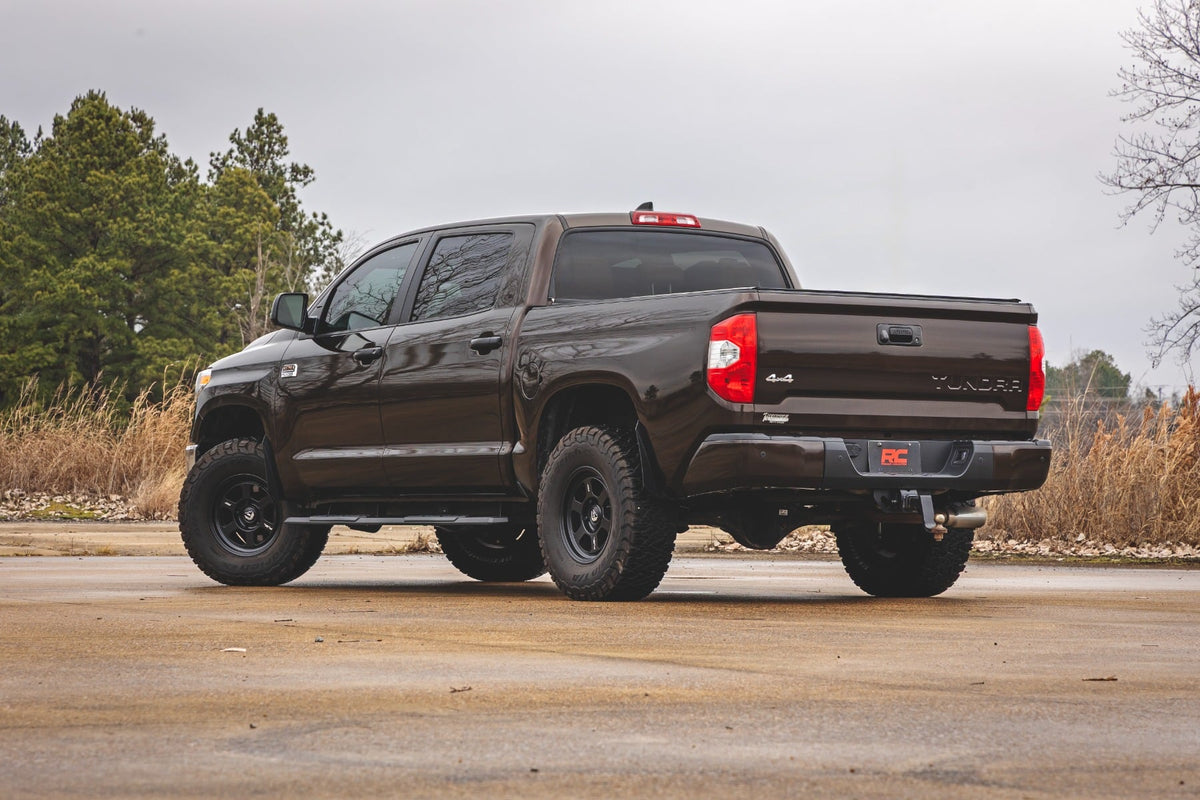 TR2 Running Boards | CrewMax | Toyota Tundra 2WD/4WD (2007-2021) - Steps & Runningboard (Image 6 of 6)