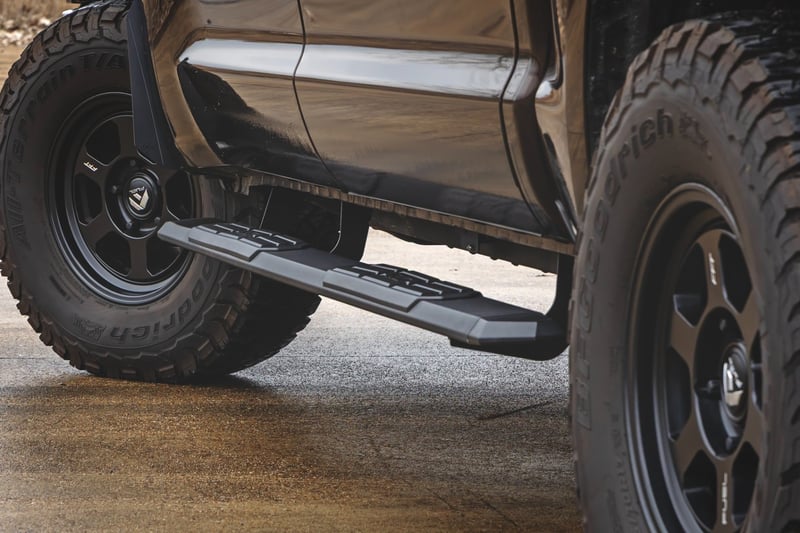 RC TR2 Running Boards | CrewMax | Toyota Tundra 2WD/4WD (2007-2021) (manufacturer page)