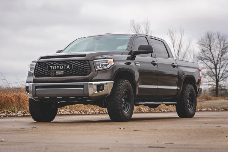 RC TR2 Running Boards | CrewMax | Toyota Tundra 2WD/4WD (2007-2021) (manufacturer page)