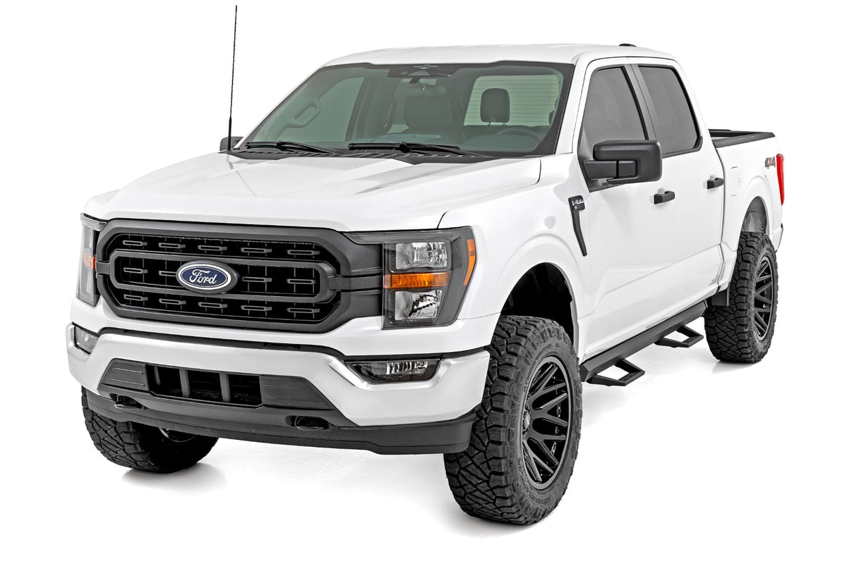 SRL2 Adj Aluminum Step | Crew Cab | Ford F-150/Lightning/F-250/F-350/Raptor (15-26) - Steps & Runningboard (Image 2 of 6)