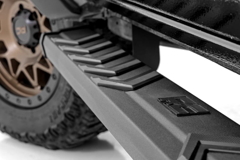 RC BA2 Running Boards | Side Step Bars | Toyota 4Runner 2WD/4WD (2025-2026) (manufacturer page)
