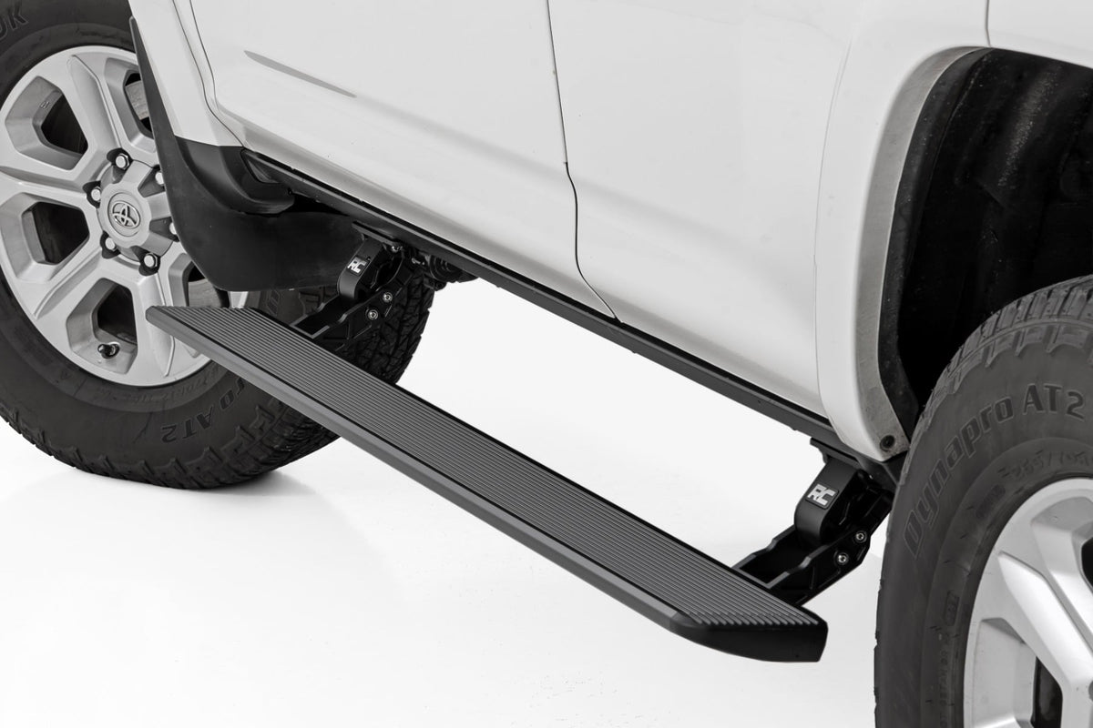 Power Running Boards | Toyota 4Runner 2WD/4WD (2010-2024) - Steps & Runningboard (Image 1 of 6)