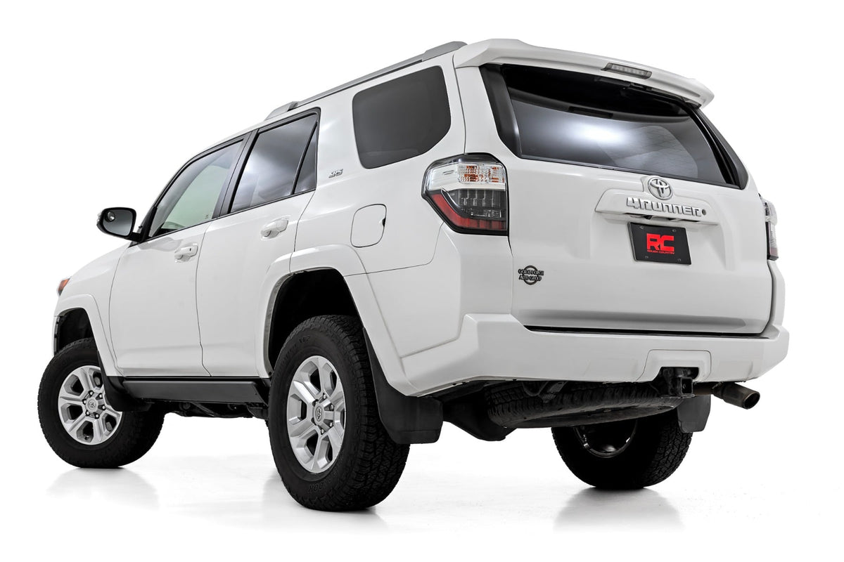 Power Running Boards | Toyota 4Runner 2WD/4WD (2010-2024) - Steps & Runningboard (Image 3 of 6)