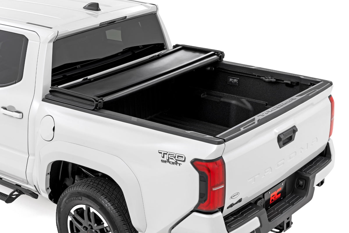 CURT 16505 E16 5th Wheel Hitch Head Adapter - Image 2