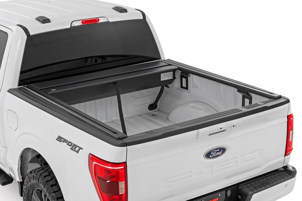 Manual Retractable Bed Cover | 5'7" Bed | Ford F-150 (15-26)/F-150 Lightning (22-26) - Bed Covers (Image 3 of 6)