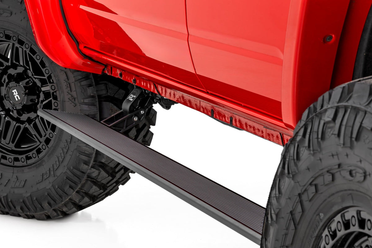 Rough Country ESR51330 Power Running Boards | HT-Series | 4 Door | Ford Bronco 4WD (2021-2026) - Image 1