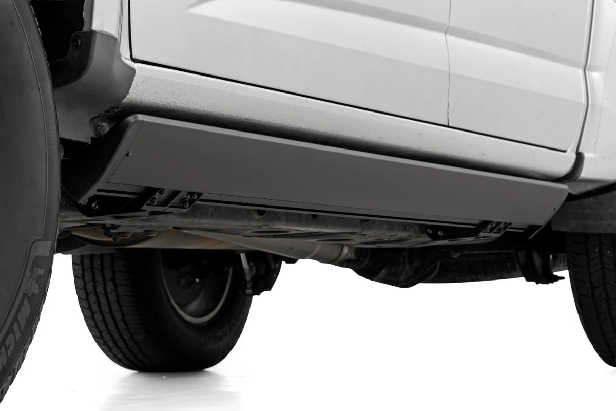 Power Running Boards | HT-Series | Crew Cab | Chevy Colorado/GMC Canyon (2015-2026) - Steps & Runningboard (Image 5 of 6)