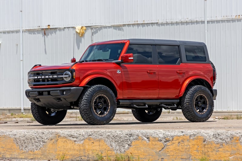 RC SRL2 Adjustable Aluminum Step | 4-Door | Ford Bronco 4WD (2021-2026) (manufacturer page)