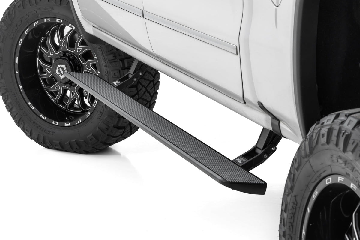 Rough Country ESR51518 Power Running Boards | HT-Series | Crew Cab | Chevy/GMC 1500/2500HD/3500HD 2WD/4WD - Studio View 1