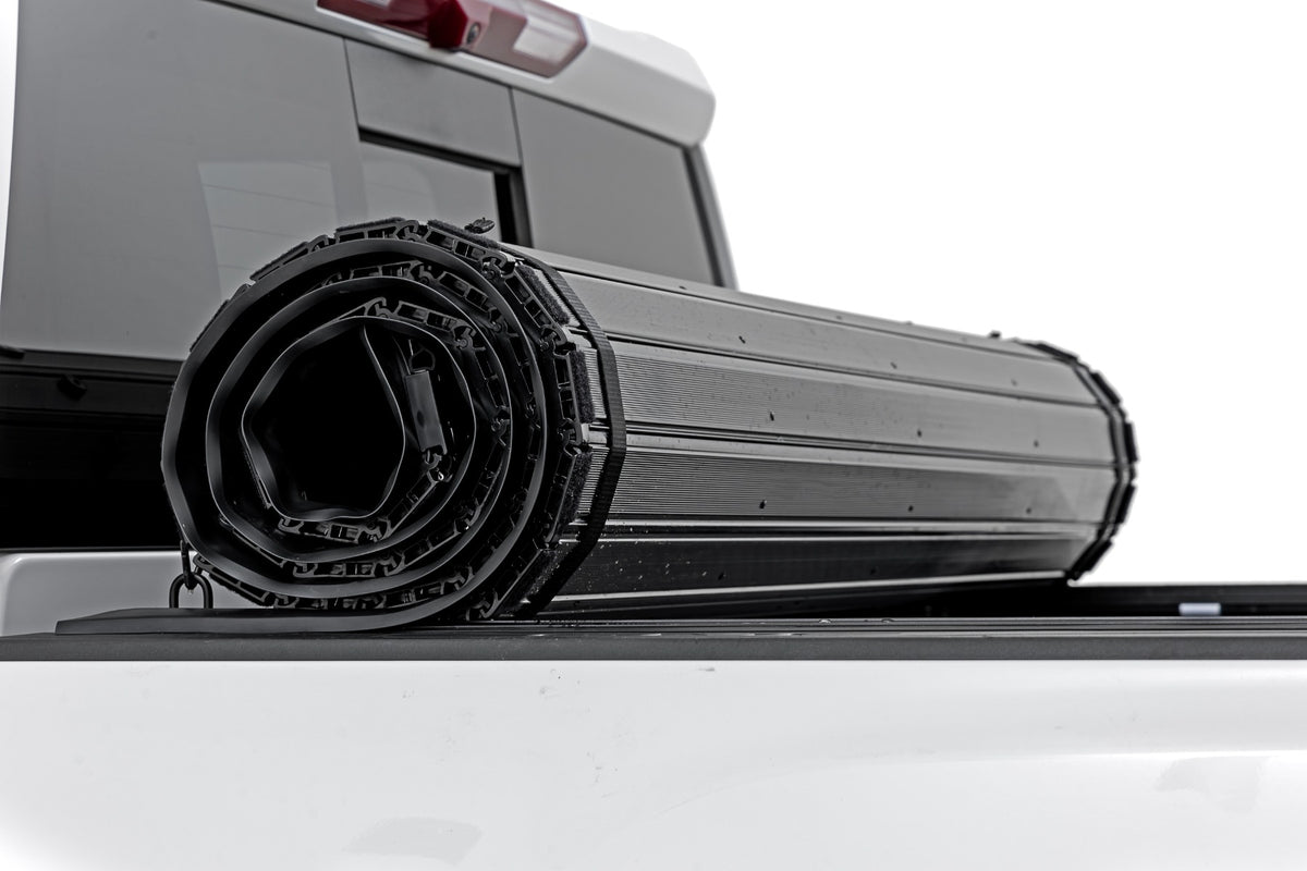 Rough Country 50120651 Hard Roll Up Bed Cover | 6'9" Bed | Chevy/GMC Silverado/Sierra 2500HD/3500HD (20-26) - Image 4
