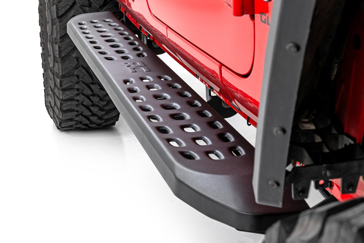 RPT2 Running Board | Jeep Gladiator JT 4WD (2020-2026) - Steps & Runningboard (Image 3 of 6)