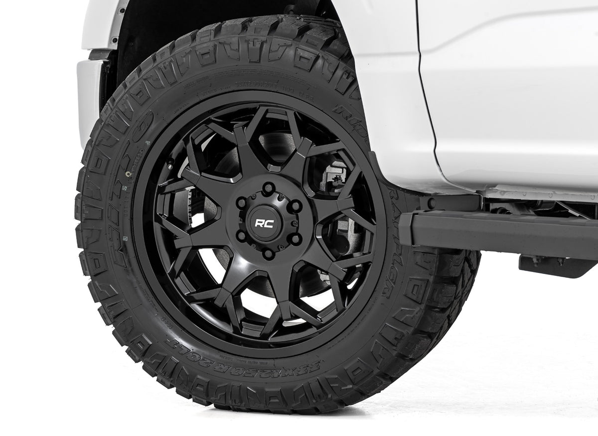 Rough Country 80 Series Wheel | One-Piece | Semi Gloss Black | 20x9 | 6x135 | 0mm - RC Wheels (Image 6 of 6)