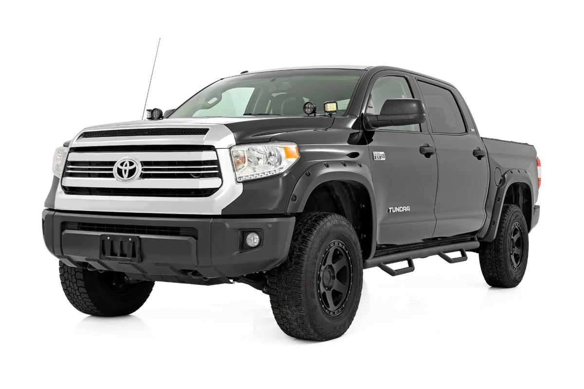 Nerf Steps | Cab Length | CrewMax | 5'7" Bed | Toyota Tundra 2WD/4WD (07-21) - Steps & Runningboard (Image 2 of 6)