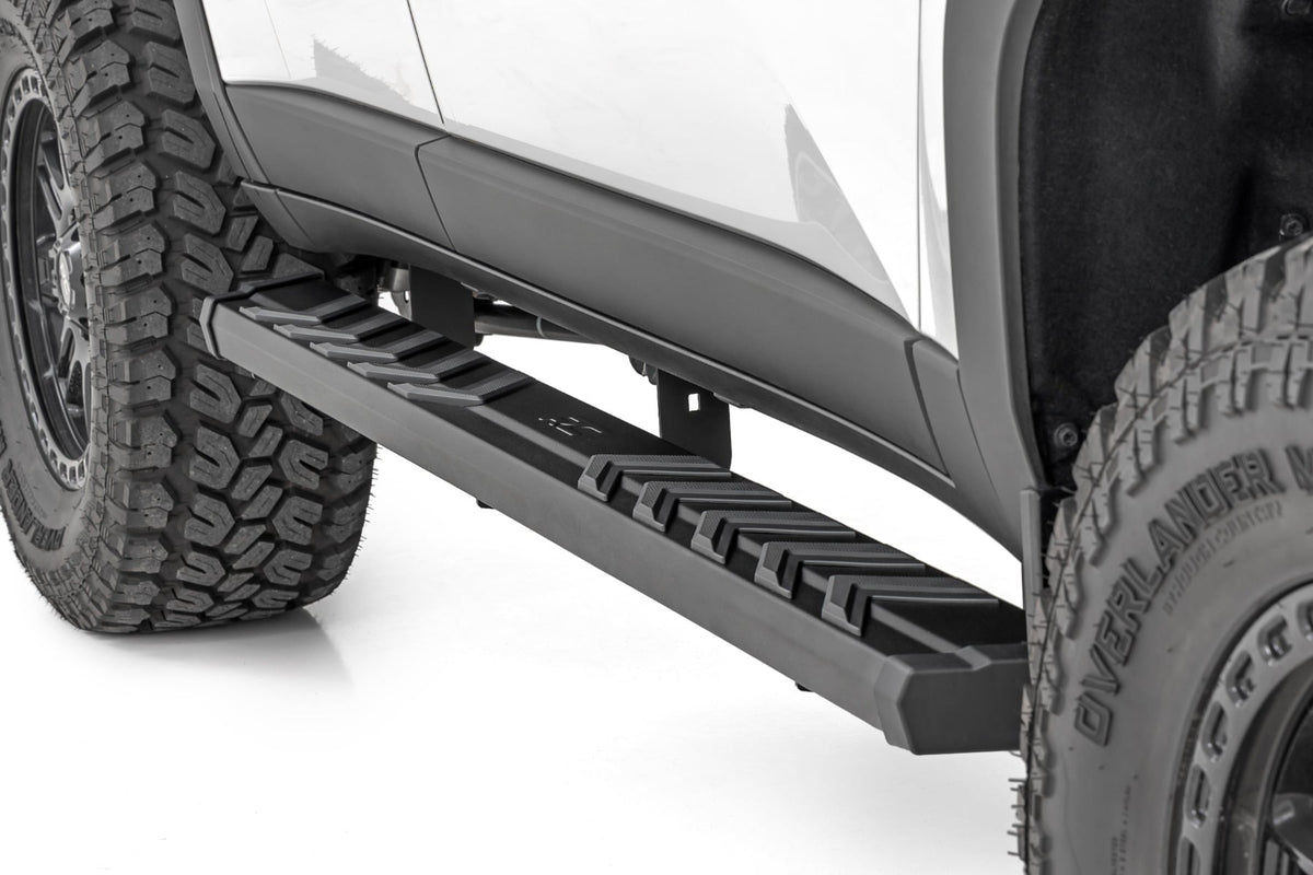 Rough Country 41014 BA2 Running Boards | Side Step Bars | Toyota Land Cruiser 4WD (2024-2026) - Studio View 1