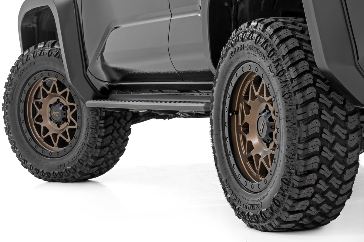 Rough Country 78 Series Wheel | Simulated Beadlock | Bronze/Black | 18x9 | 5x5 | 0mm - RC Wheels (Image 6 of 6)