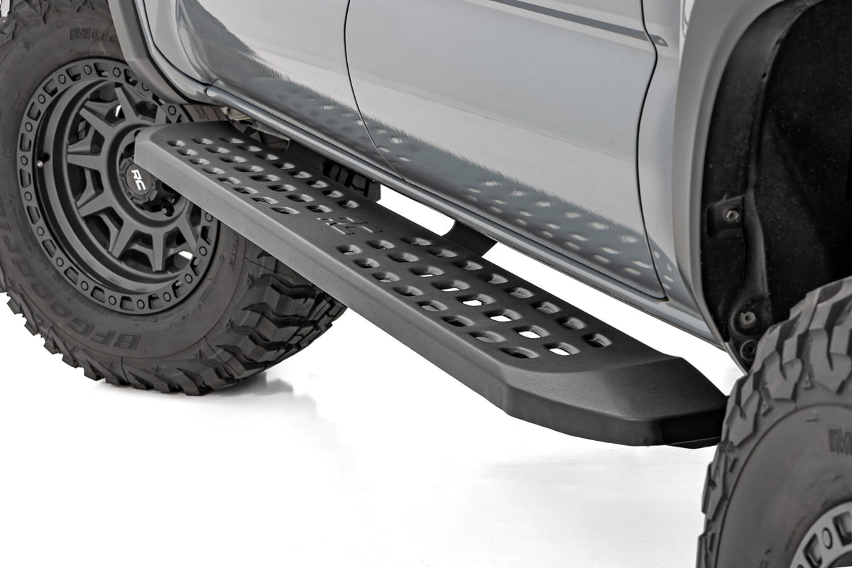 RPT2 Running Board | Double Cab | Black | Toyota Tacoma 2WD/4WD (2016-2023) - Steps & Runningboard (Image 1 of 6)