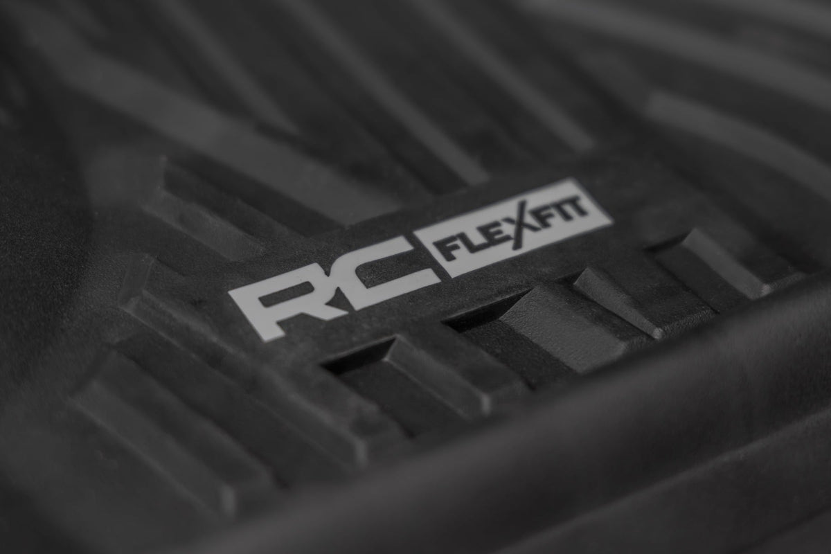 Flex-Fit Floor Mats | FR & RR | FR Bucket | Crew | Chevy/GMC 1500/2500HD/3500HD 2WD/4WD - Interior & Mats (Image 6 of 6)
