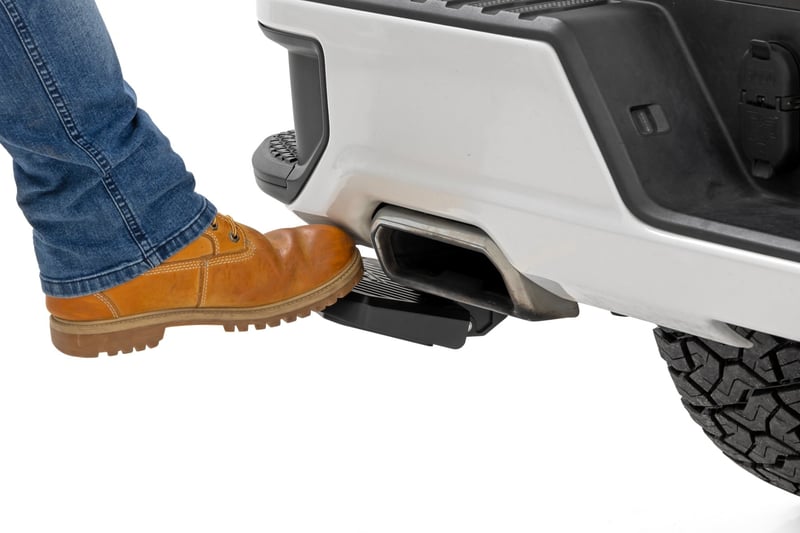 RC Retractable Bed Step | Manual Pull | Chevy/GMC 1500 (19-26) (manufacturer page)