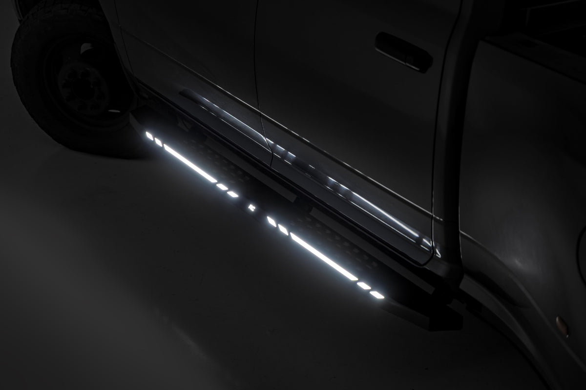 AC2 Running Boards | Amber/White | Crew Cab | Ram 1500/2500/3500 2WD/4WD (2010-2025 & Classic) - Steps & Runningboard (Image 3 of 6)
