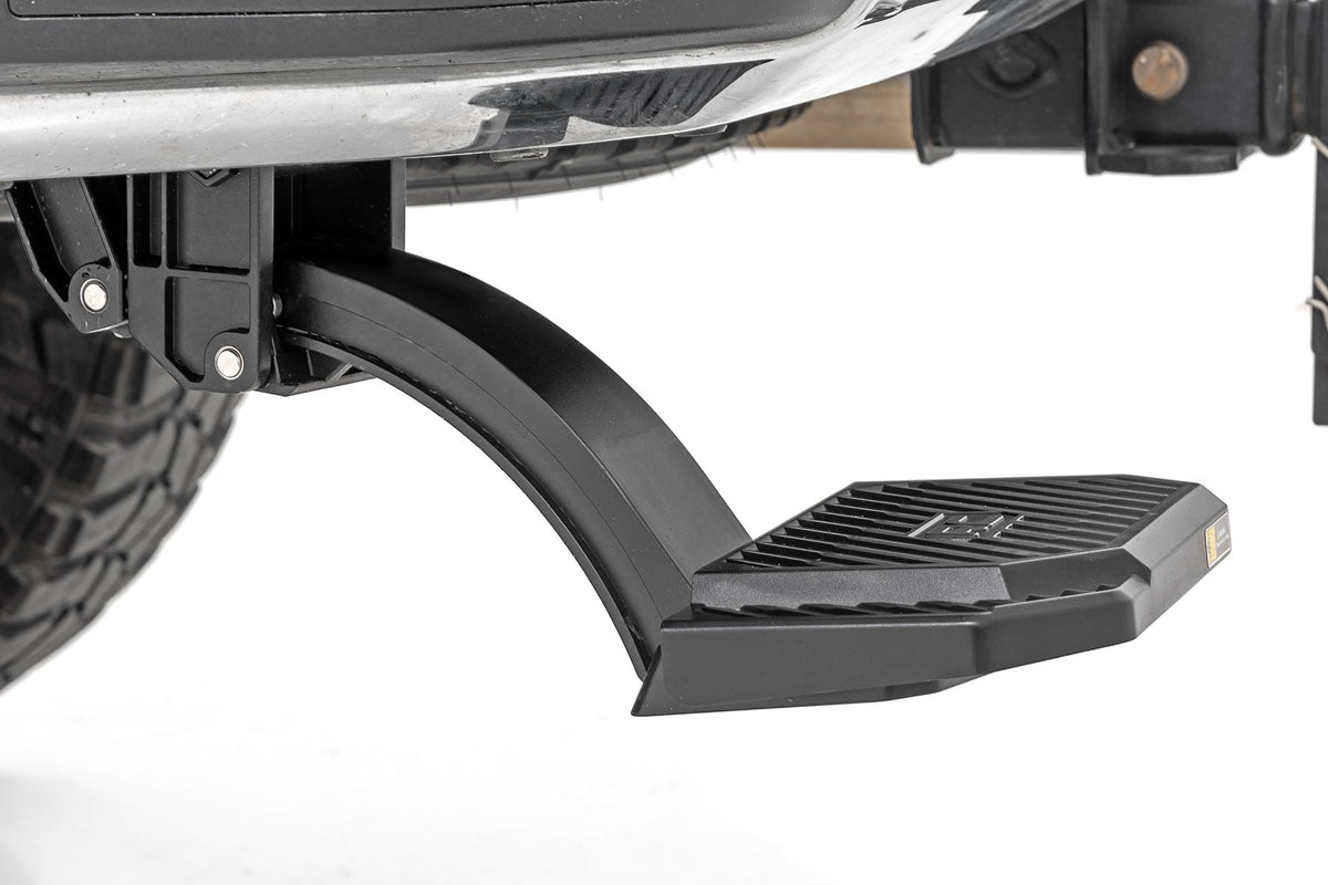 Retractable Bed Step | Manual Pull | Chevy/GMC 2500HD/3500HD (20-26) - Steps & Runningboard (Image 4 of 6)