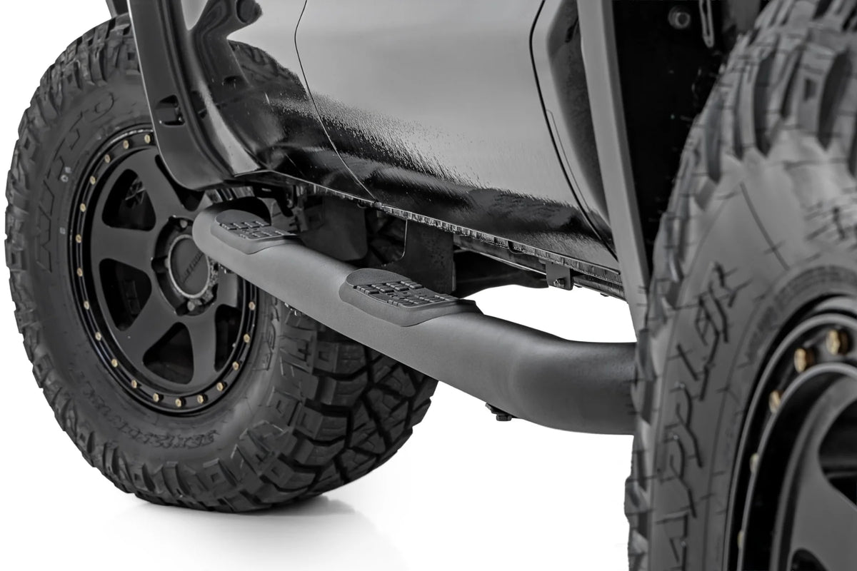 Nerf Steps | 3-Inch Tube | CrewMax | Toyota Tundra 4WD/2WD (2007-2021) - Steps & Runningboard (Image 1 of 6)