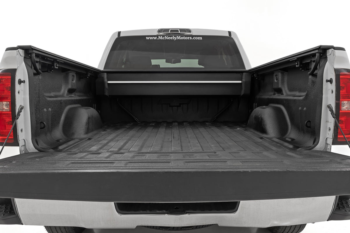Rough Country 51129651 Powered Bed Cover | 6'7" Bed | Chevy/GMC 1500/2500HD/3500HD (14-19 & Classic) - Studio View 2