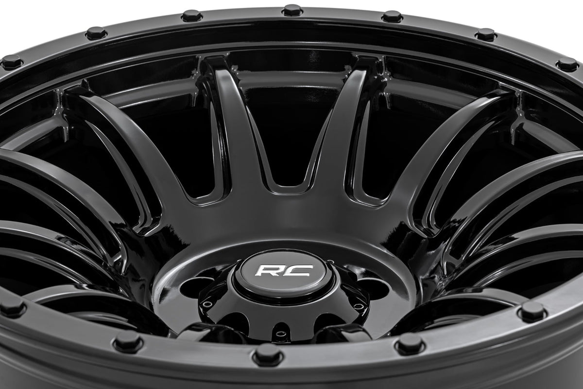 Rough Country 90 Series Wheel | One-Piece | Gloss Black | 18x9 | 6x5.5 | -12mm - RC Wheels (Image 5 of 6)