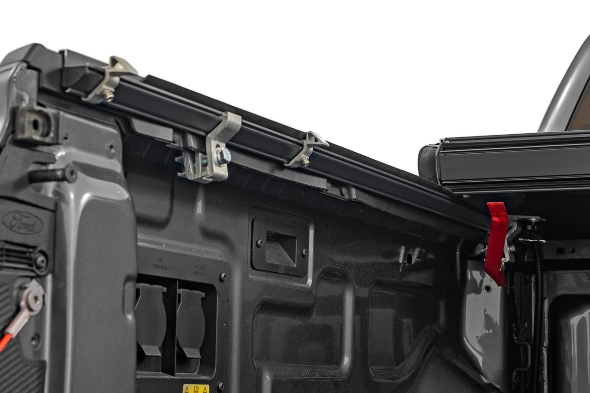 Hard Low Profile Bed Cover | 5' Bed | Ford Ranger 2WD/4WD (2019-2023) - Bed Covers (Image 4 of 6)