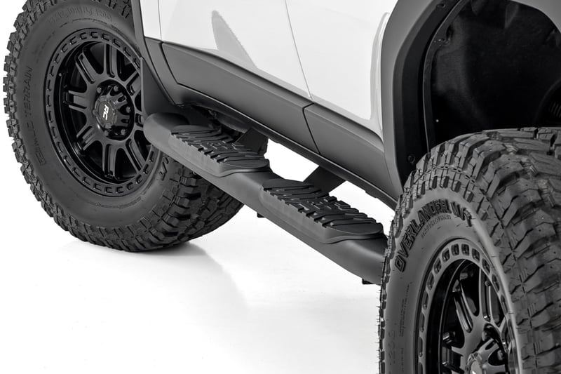 RC Oval Nerf Steps | Black | Toyota Land Cruiser 4WD (2024-2026) (manufacturer page)