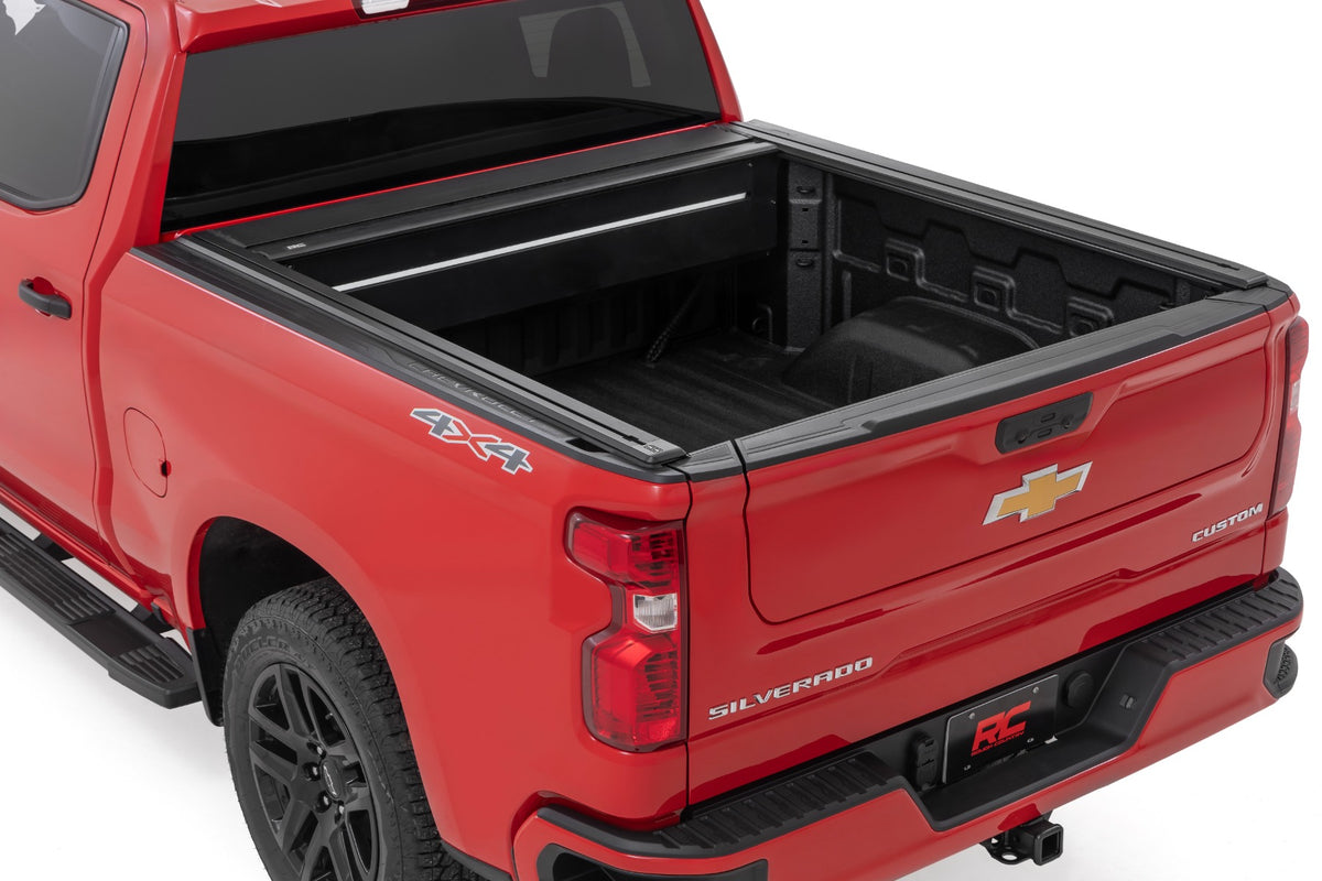 Powered Retractable Bed Cover | 5'10" Bed | Chevy/GMC Sierra 1500 (19-26)/Silverado 1500 (19-26) - Bed Covers (Image 2 of 6)