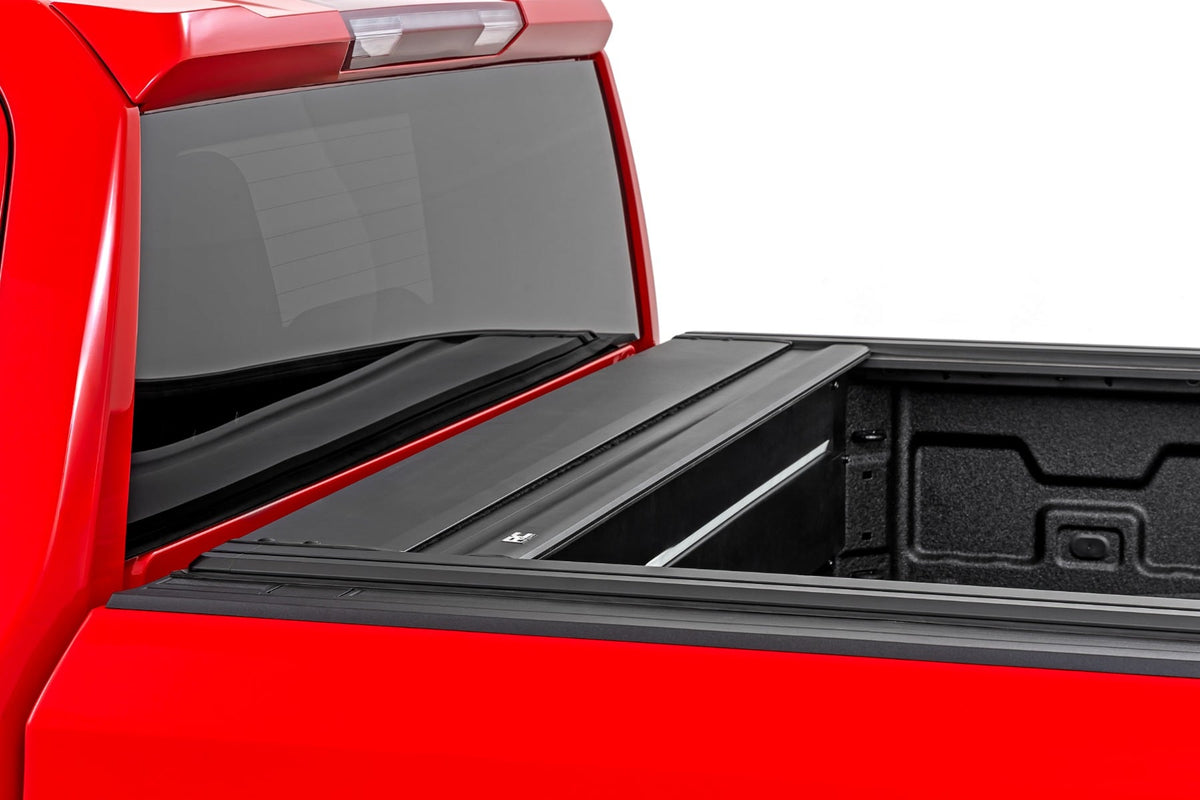 Powered Retractable Bed Cover | 5'10" Bed | Chevy/GMC Sierra 1500 (19-26)/Silverado 1500 (19-26) - Bed Covers (Image 4 of 6)