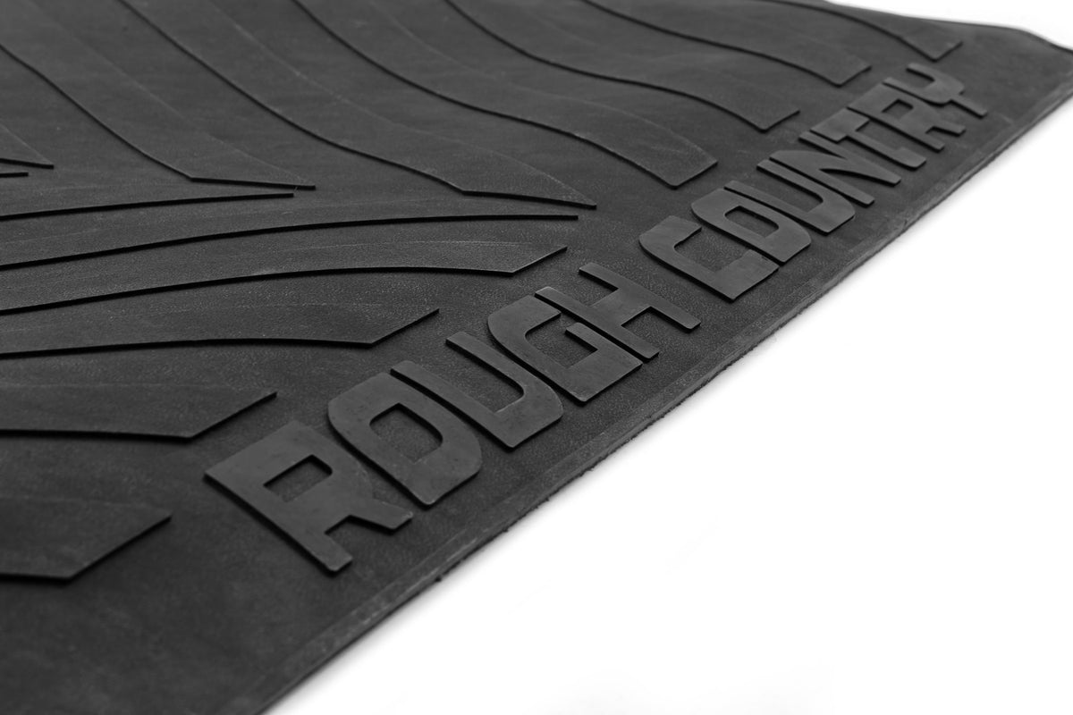 Rough Country RCM691 Bed Mat | 6'9" Bed | RC Logo | Chevy/GMC Silverado/Sierra 2500HD/3500HD (20-26) - Image 3