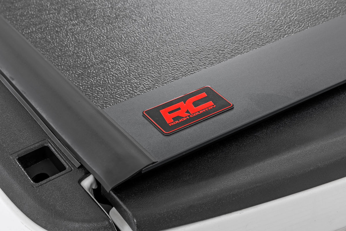 Hard Low Profile Bed Cover | 5'7" Bed | No Rambox | Ram 1500 2WD/4WD (2009-2018 & Classic) - Bed Covers (Image 6 of 6)