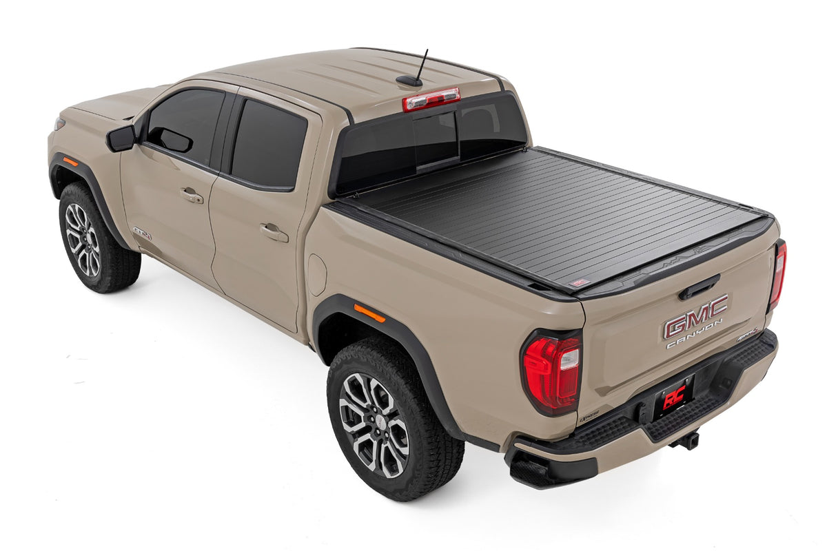 Rough Country 50120525 Hard Roll Up Bed Cover | 5' Bed | Chevy/GMC Canyon/Colorado 2WD/4WD (23-26) - Studio View 3