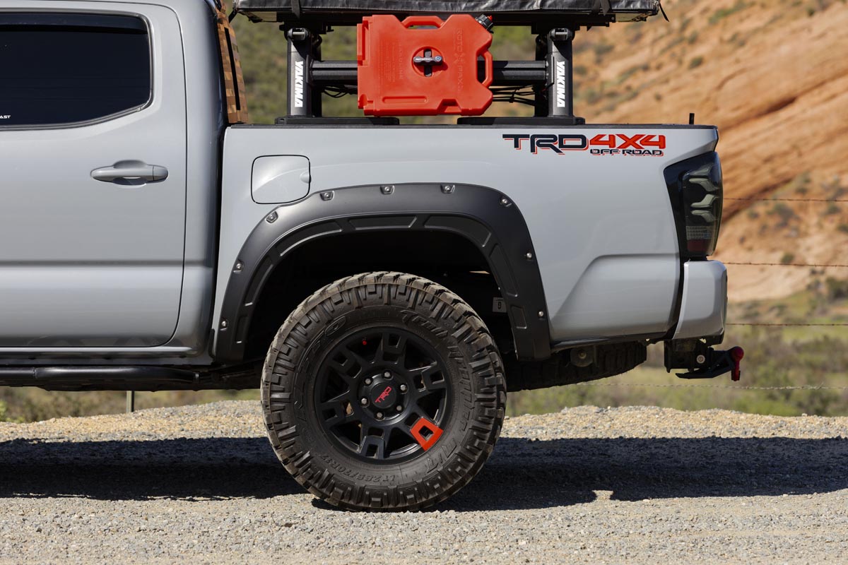 Defender Fender Flares | Toyota Tacoma 2WD/4WD (2016-2023) - Fender Flares (Image 4 of 6)
