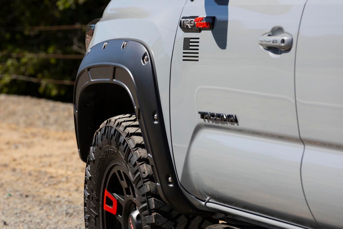 Defender Fender Flares | 218 Midnight Black Metallic | Toyota Tacoma (16-23) - Fender Flares (Image 6 of 6)
