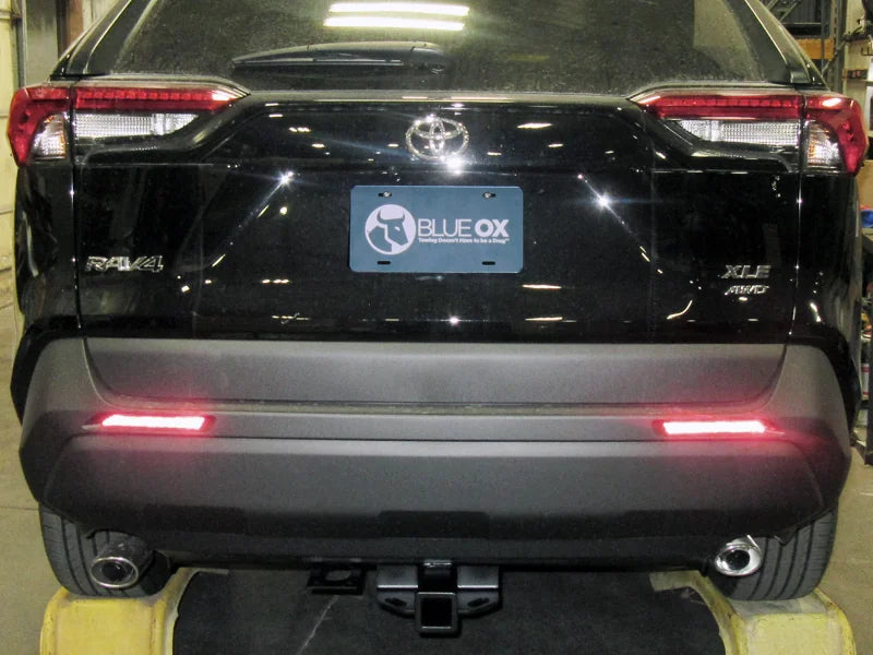 Blue Ox BXH5000 19C Rav4 (Inlcudes Rav4 Prime) Class Iii 2In Receiver Hitch - Image 1